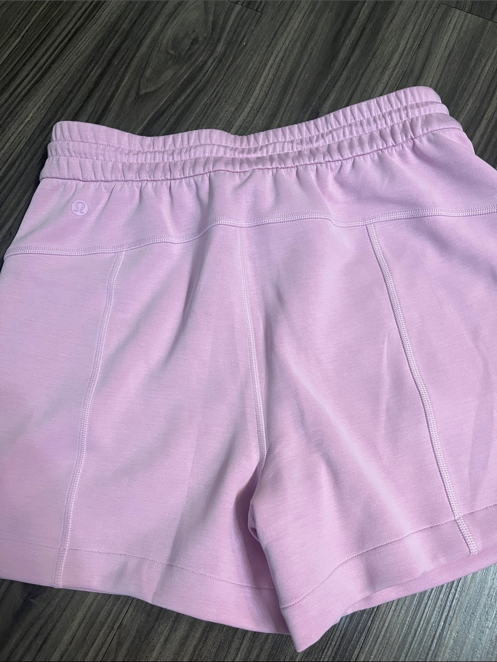 lululemon athletica Women's Softstreme High-rise Shorts - Picture 11 of 11